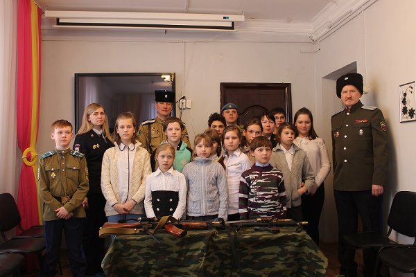 В Социально-реабилитационном центре для несовершеннолетних прошла встреча с участниками боевых действий посвященная Дню защитника отечества